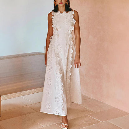 Robe en dentelle brodée, style chic d’été