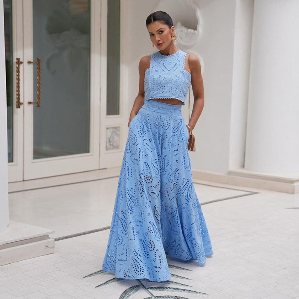 Robe d’été sans manches en dentelle élégante