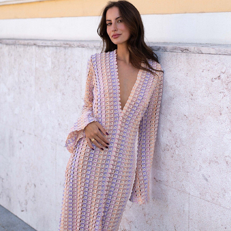 Robe Bohème en Dentelle, Décolleté V & Fente Sensuelle