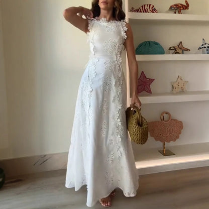 Robe en dentelle brodée, style chic d’été